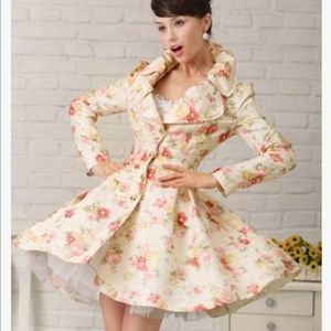 Cream/peach floral trench coat
